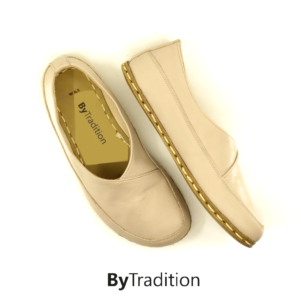 Loafer - Copper rivet - Natural and custom barefoot - Cream white