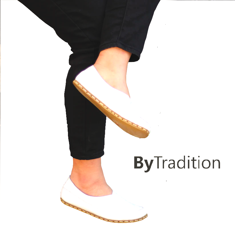 Loafer - Copper rivet - Natural and custom barefoot - White