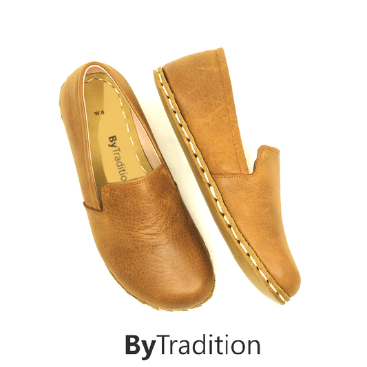 Klassischer Loafer – Kupferniete – Natürlich und individuell barfuß – Mattbraun – Herren