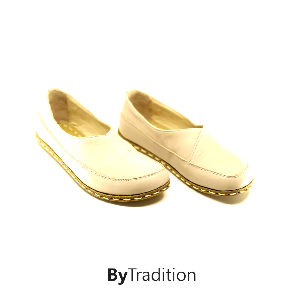 Loafer - Copper rivet - Natural and custom barefoot - Cream white